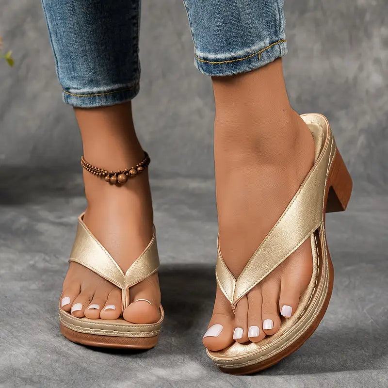 Naiara |  Sandalias elegantes y cómodas