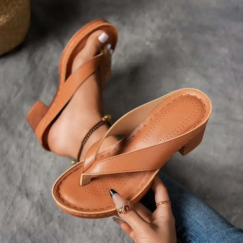 Naiara |  Sandalias elegantes y cómodas