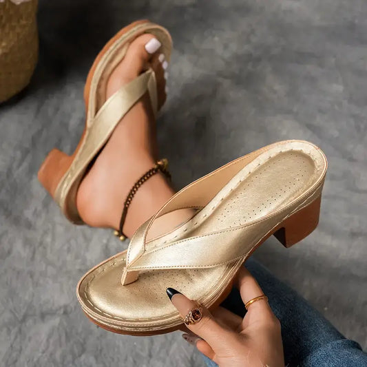 Naiara |  Sandalias elegantes y cómodas