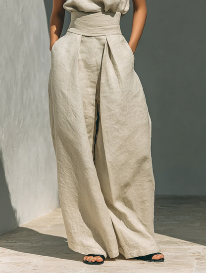 Nuria | Conjunto minimalista de blusa sin mangas