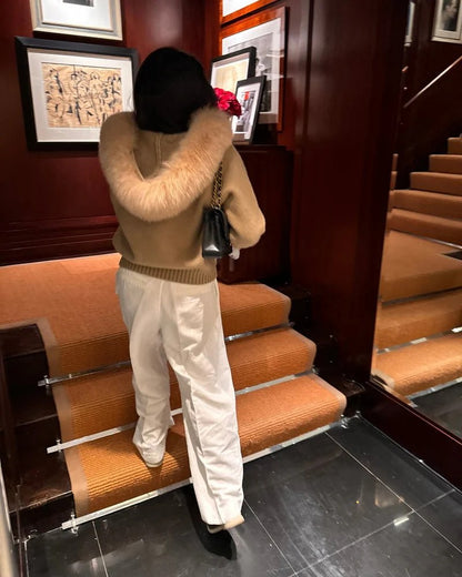 Lenora | Abrigo de punto con cuello de piel