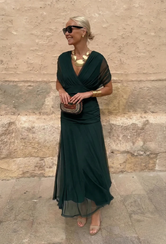 Luisa | Elegante vestido largo con escote en V