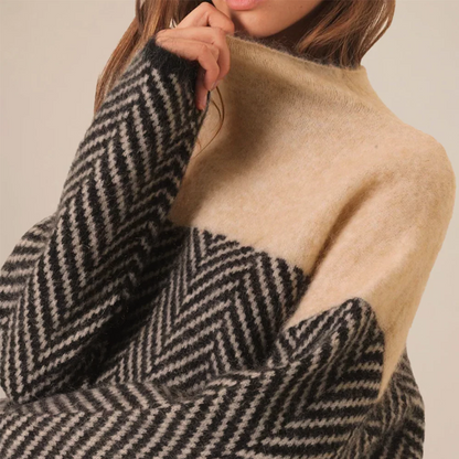 Ada | Jersey de cuello alto premium confeccionado en punto fino