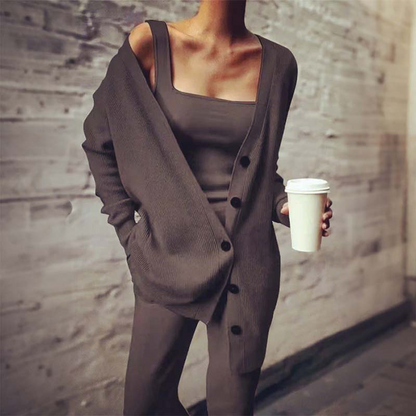 Noa – Conjunto Cómodo y Elegante de 3 Piezas